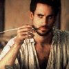 joseph-fiennes-shakespeare-in-love-av.jpg